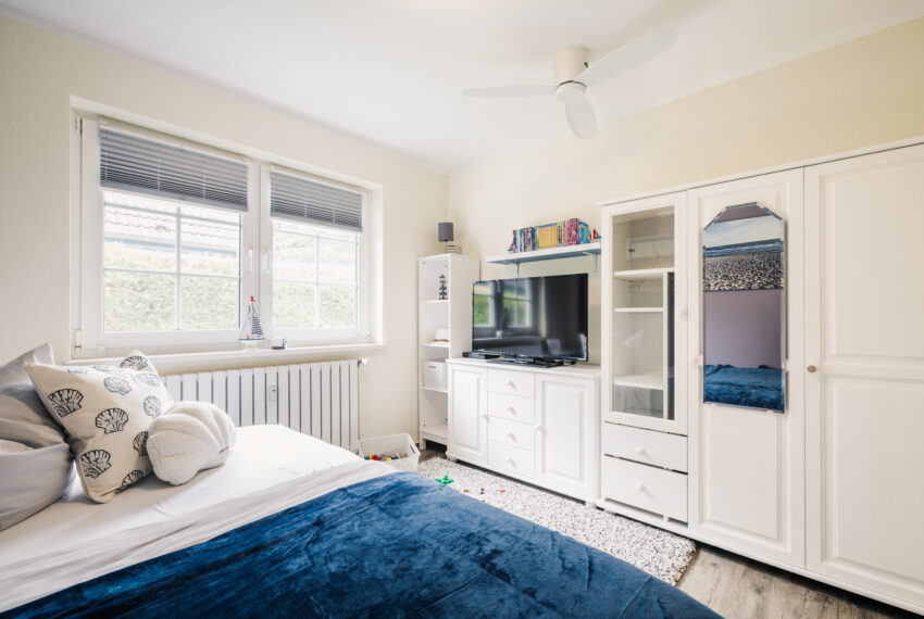 Schlafzimmer 2