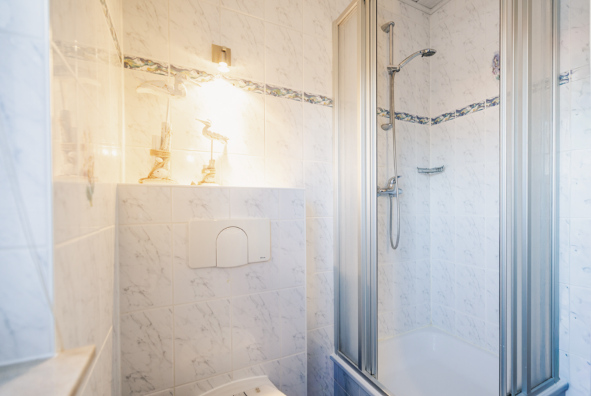 Badezimmer EG Haus 1