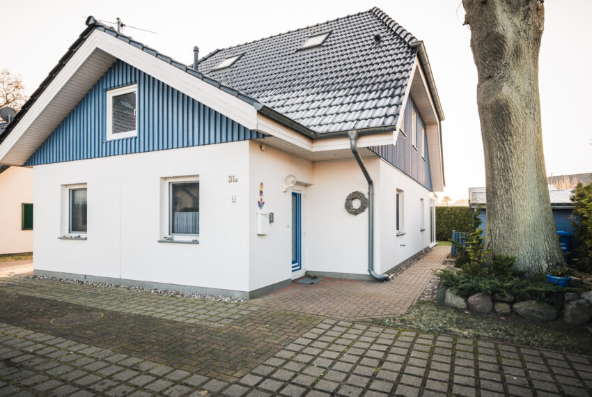 Hausansicht Eingang Haus 2