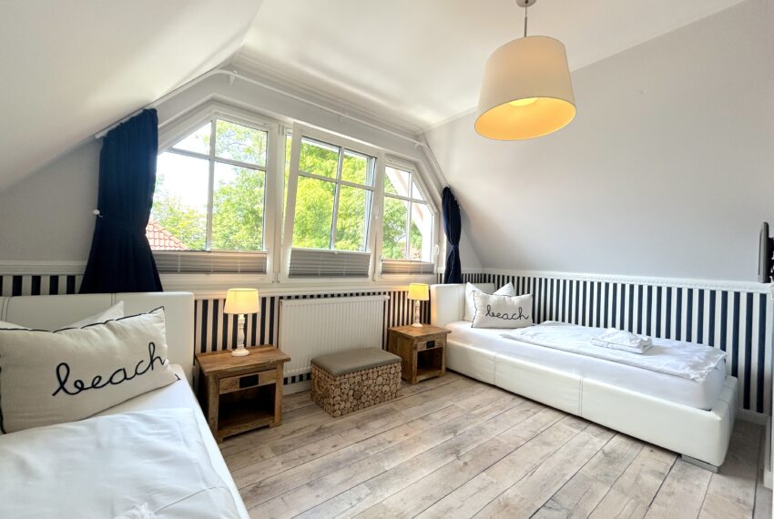 Schlafzimmer 2
