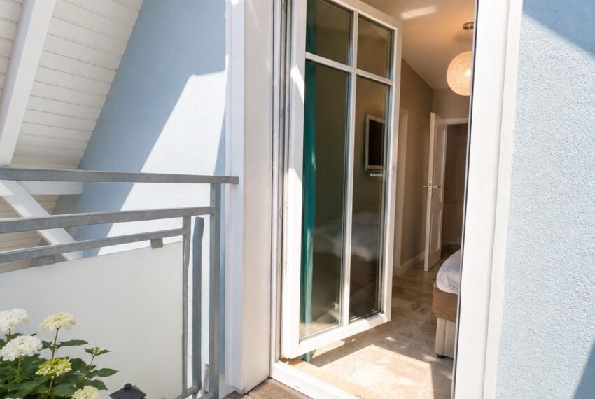 kleiner Südbalkon
